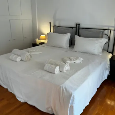 Elegant Penthouse 120Sqm With Large Veranda, 5 Min Walk To Ambelokipous Metro Station Athens Exterior photo