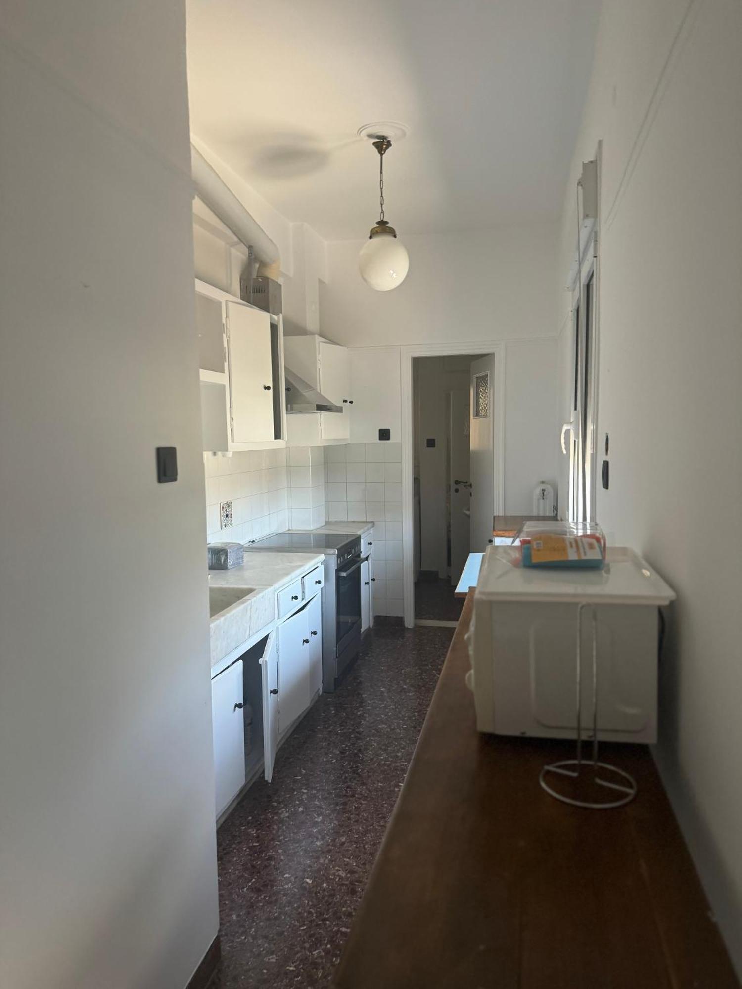 Elegant Penthouse 120sqm With Large Veranda, 5 Min Walk To Ambelokipous Metro Station