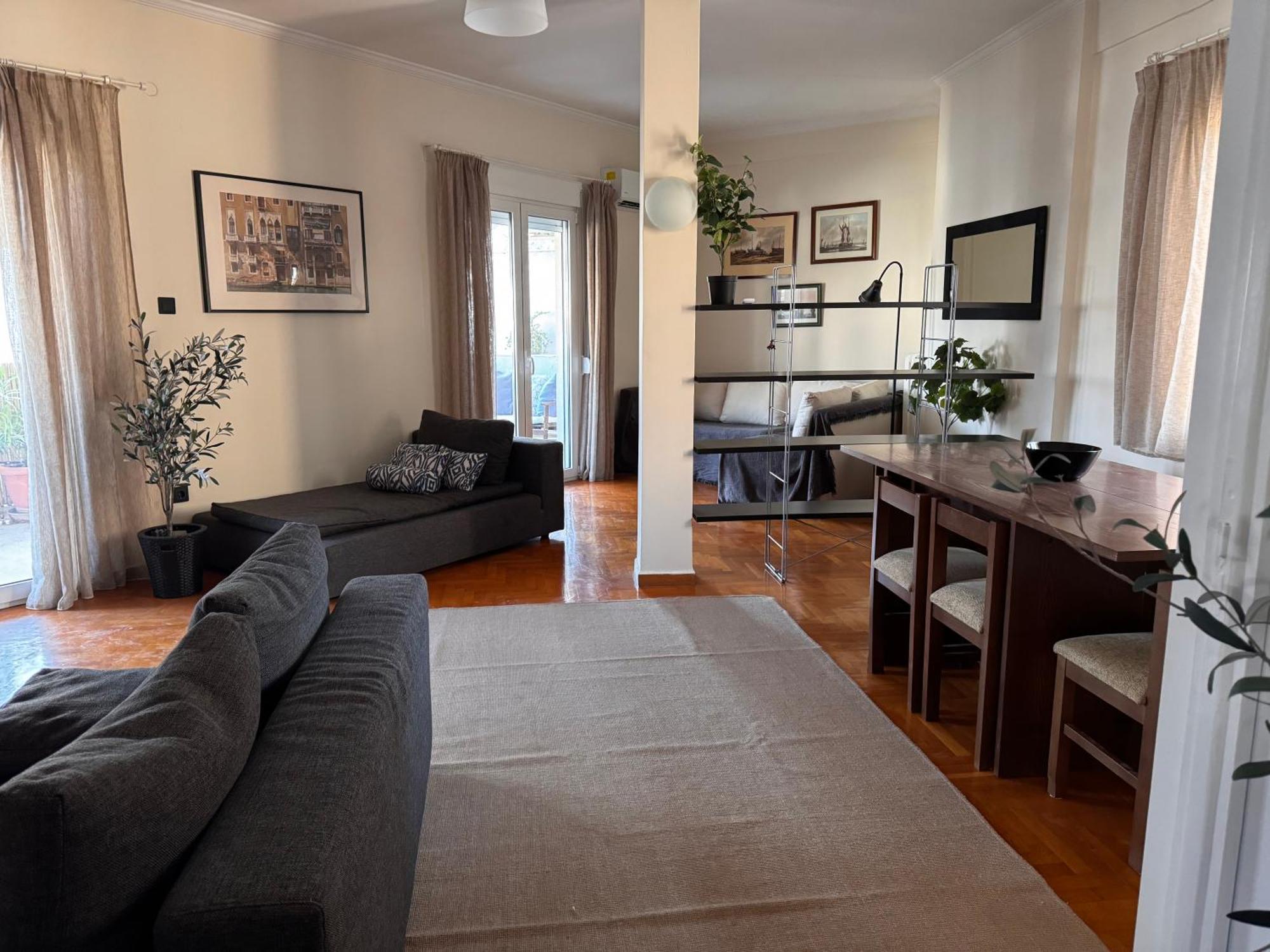 Elegant Penthouse 120sqm With Large Veranda, 5 Min Walk To Ambelokipous Metro Station Apartment *