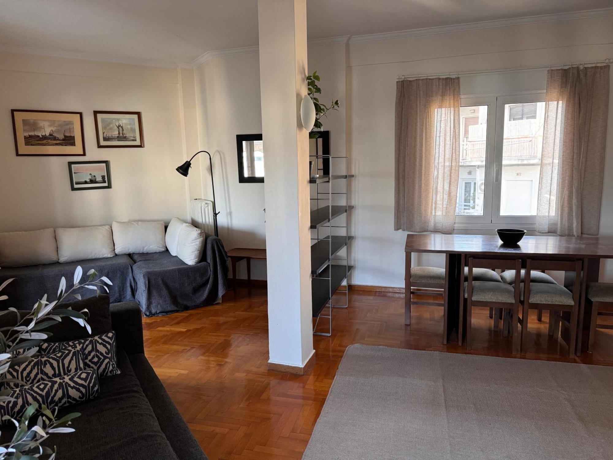 Elegant Penthouse 120sqm With Large Veranda, 5 Min Walk To Ambelokipous Metro Station * Athens
